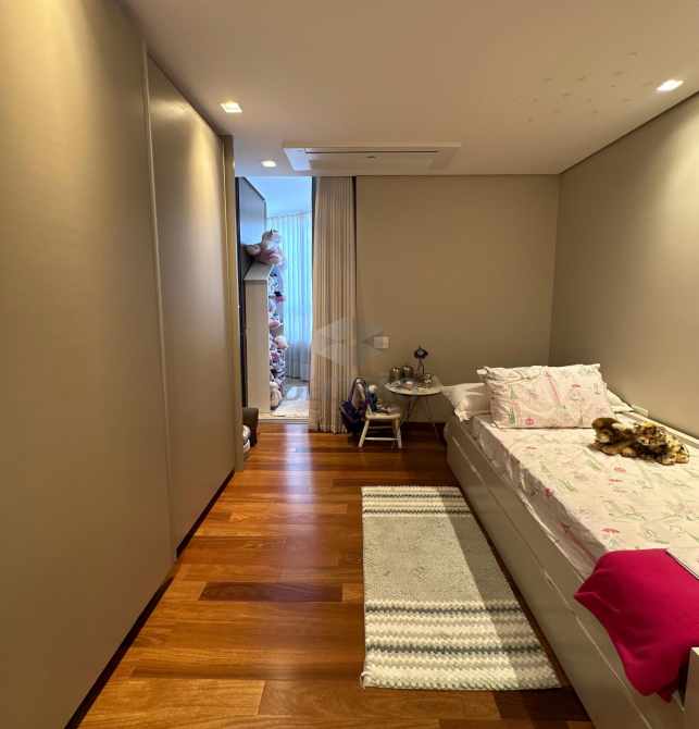 Apartamento 4 Quartos à venda no Vale do Sereno: 