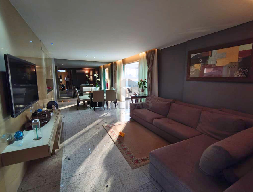 Apartamento 4 Quartos à venda no Carmo: 