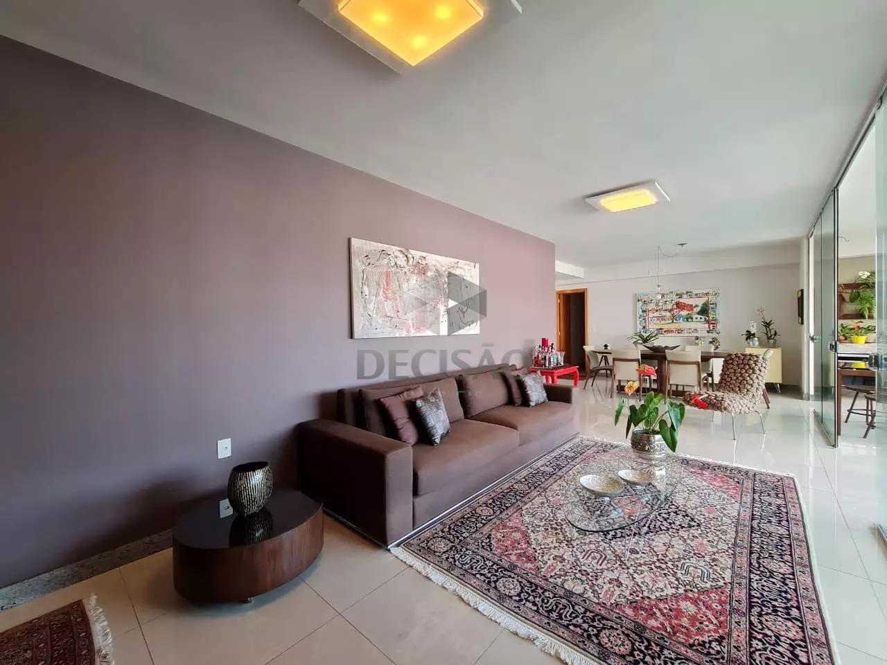 Apartamento 4 Quartos à venda no Vila Paris: 