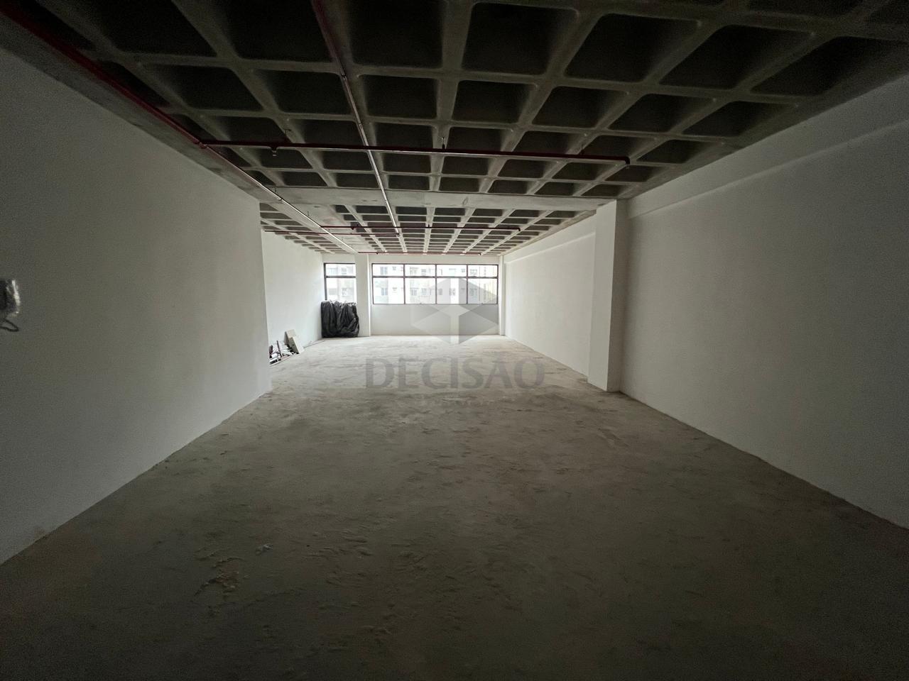 Sala à venda no Centro: 