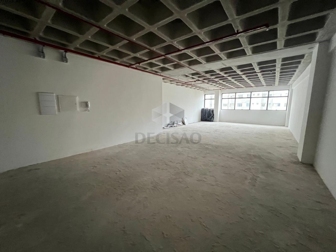 Sala à venda no Centro: 