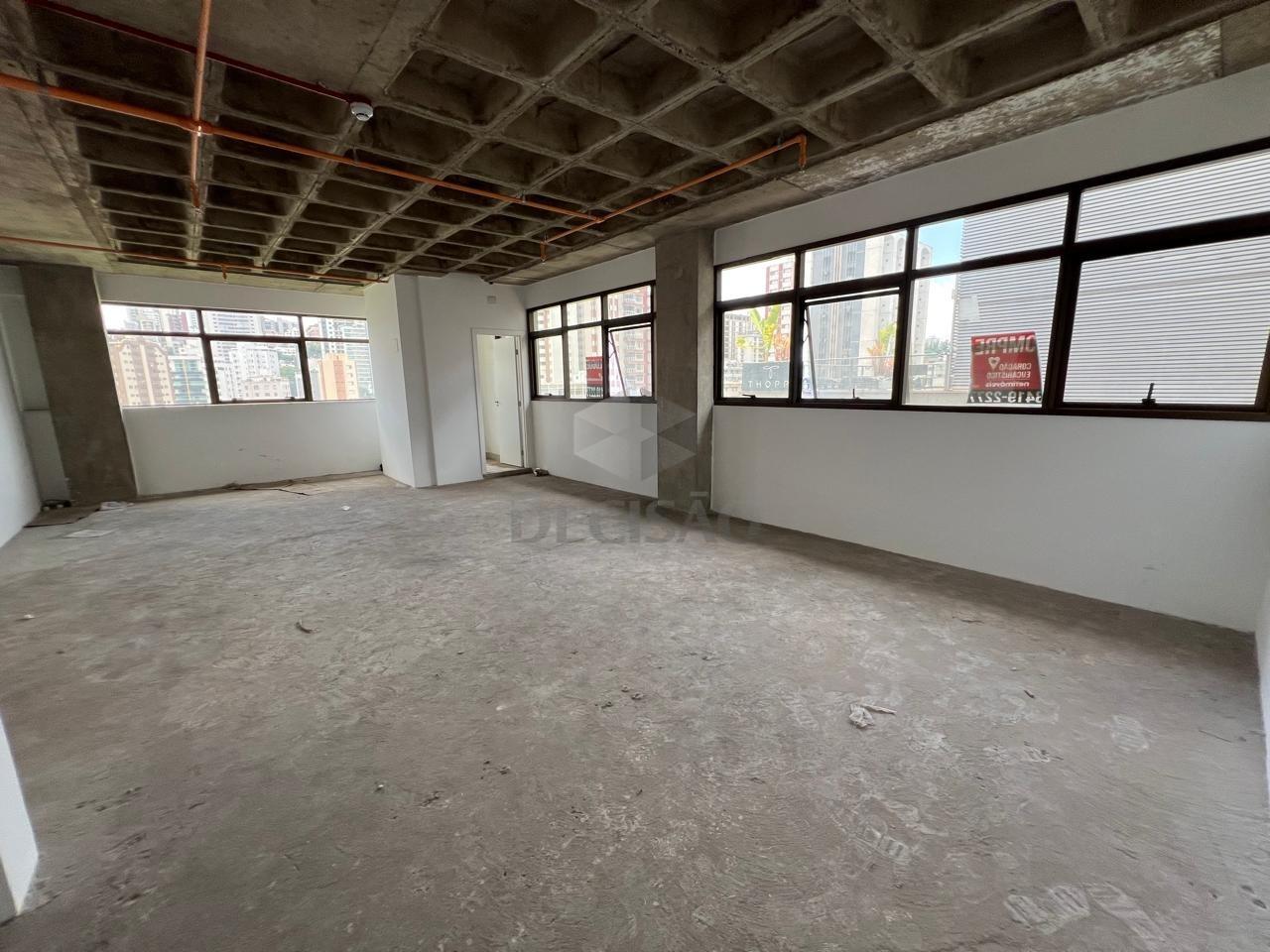 Sala à venda no Savassi: 