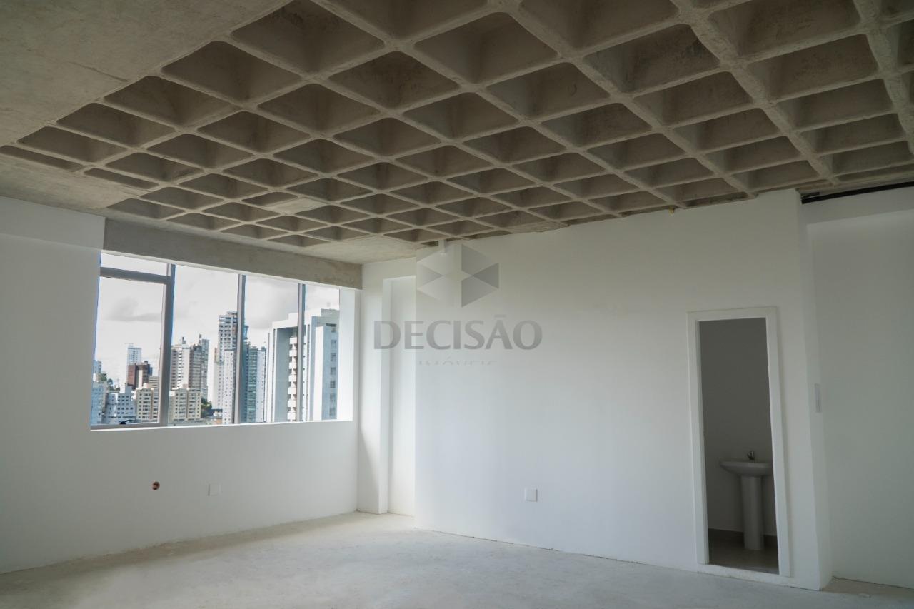 Sala à venda no Vale do Sereno: 