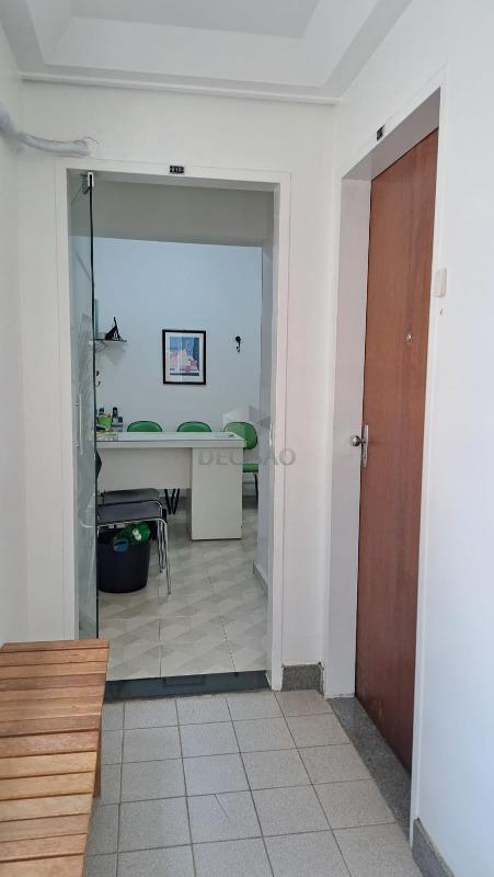 Sala à venda no Santa Efigênia: 