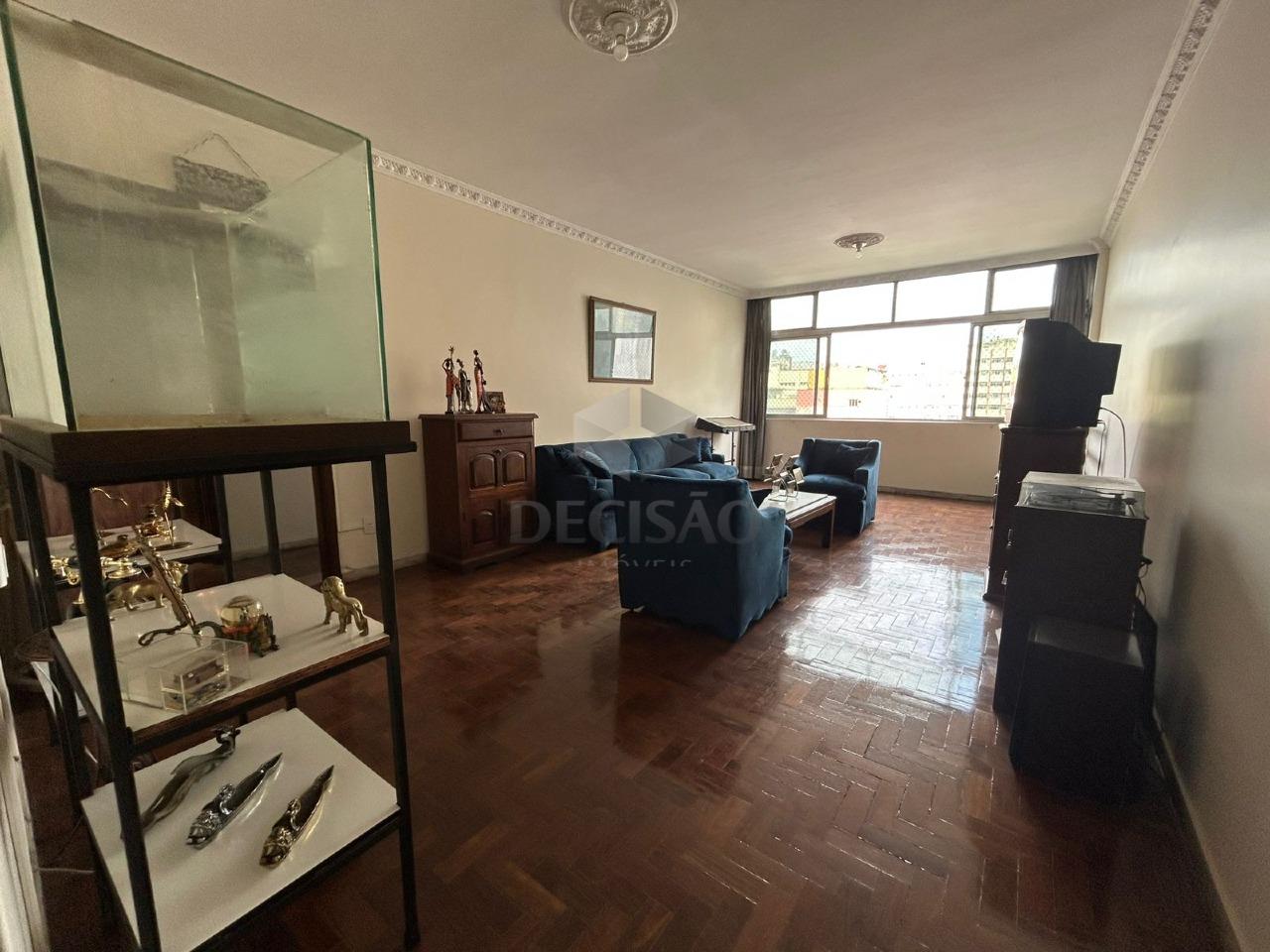 Apartamento 4 Quartos à venda no Centro: 