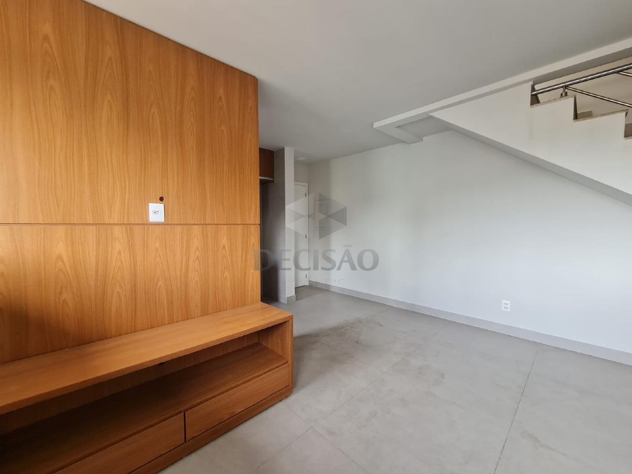 Cobertura à venda no Cruzeiro: 