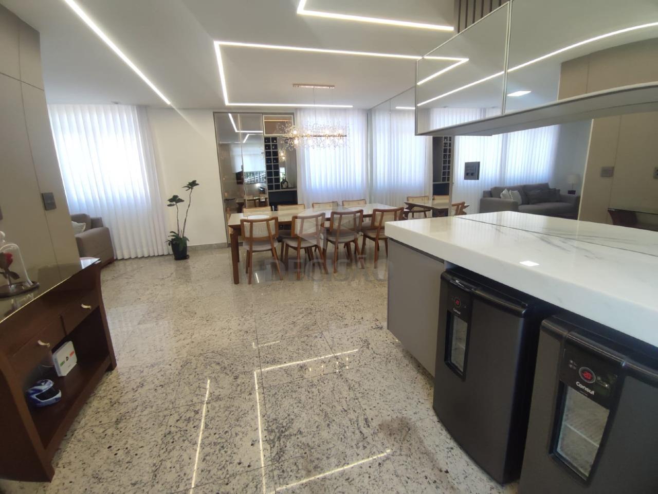 Apartamento 3 Quartos à venda no Funcionarios: 