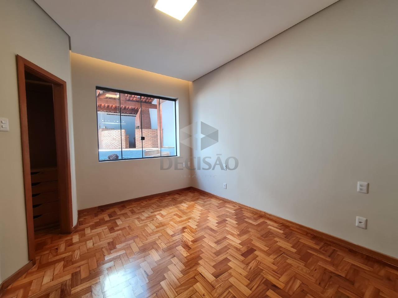 Casa à venda no Santa Efigênia: 