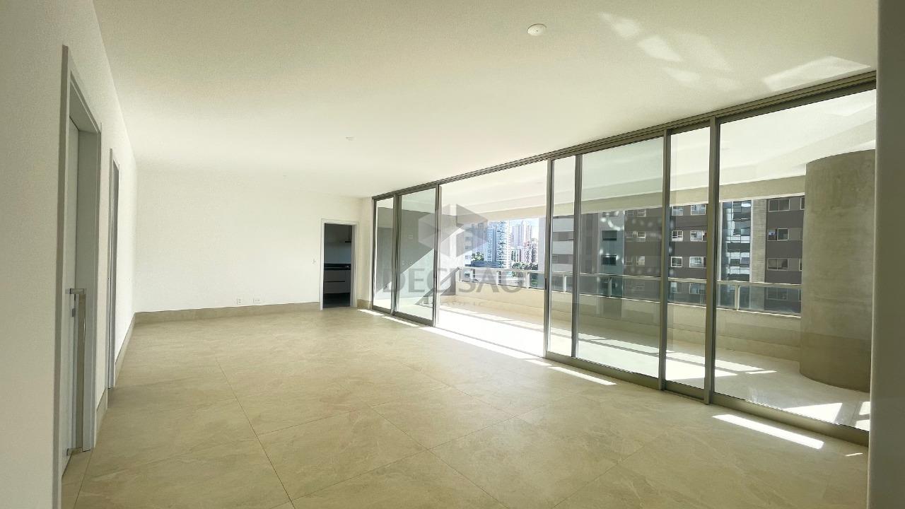 Apartamento 4 Quartos à venda no Vale do Sereno: 