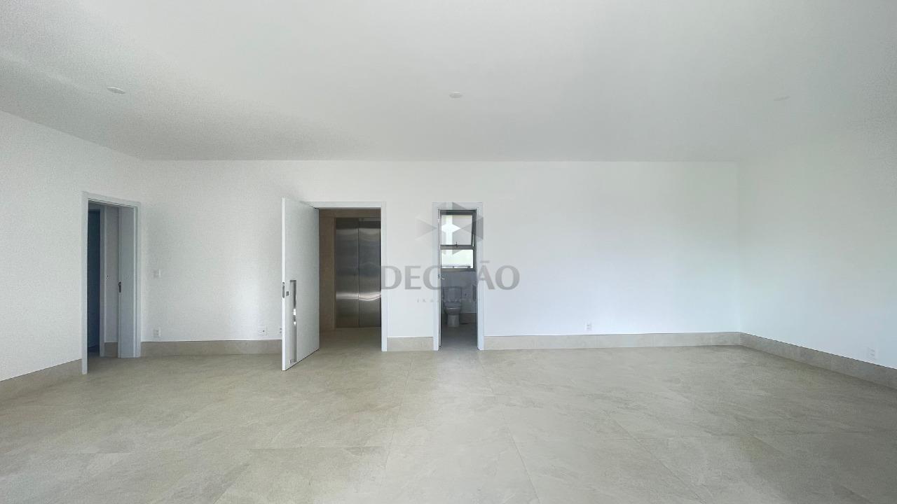 Apartamento 4 Quartos à venda no Vale do Sereno: 