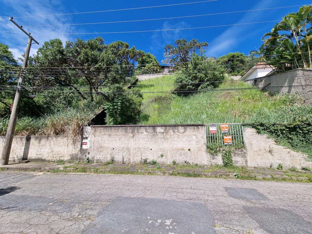 Lote à venda no Mangabeiras: 