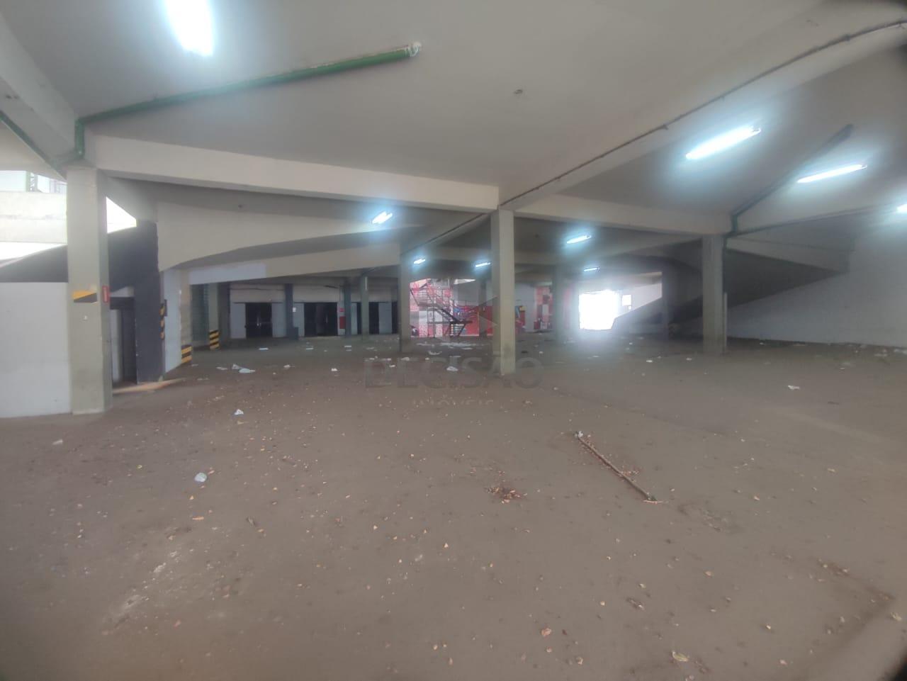 Prédio Comercial à venda no Floresta: 