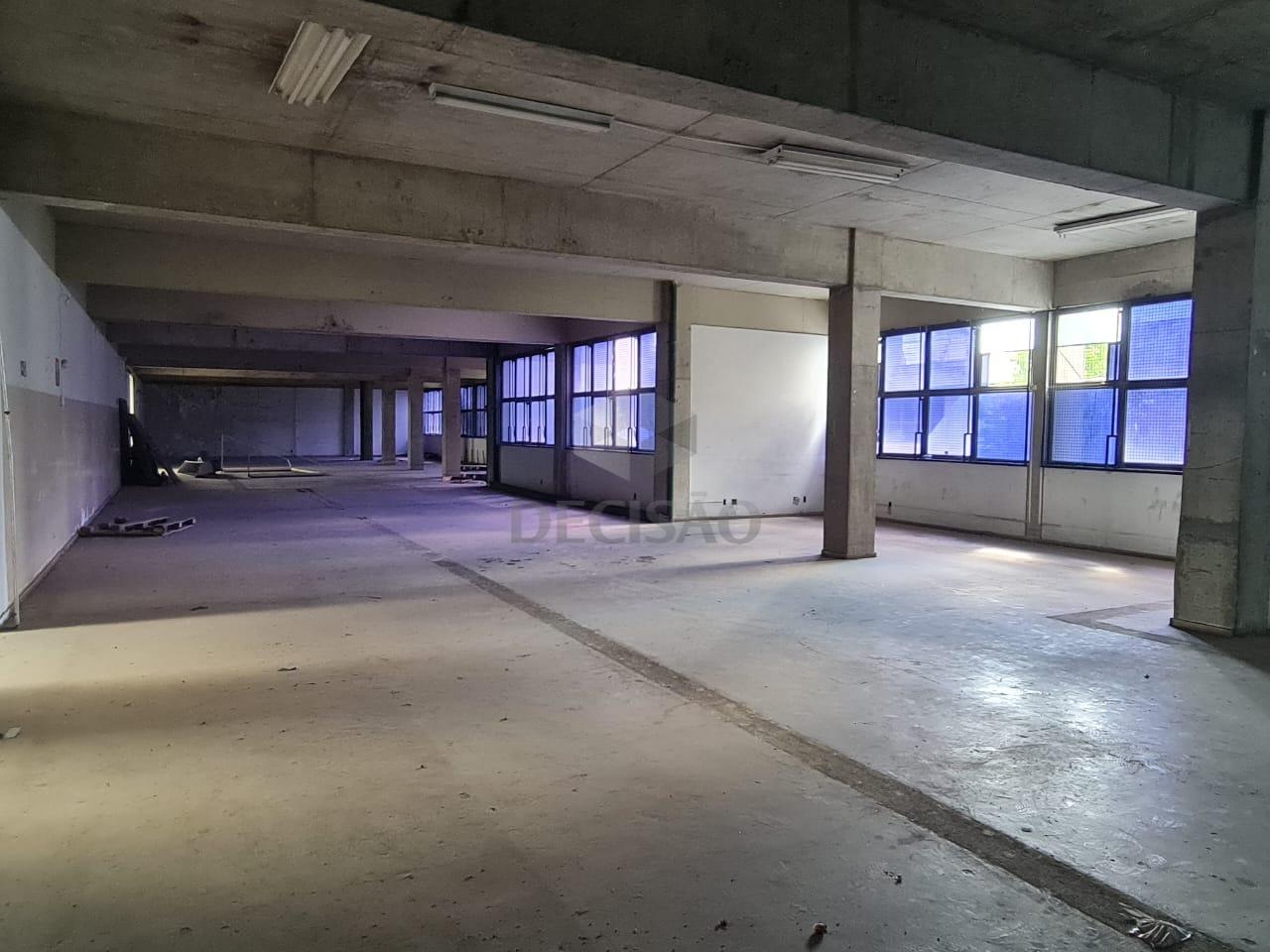 Prédio Comercial à venda no Floresta: 