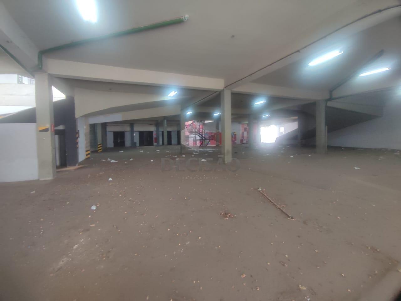 Prédio Comercial à venda no Floresta: 