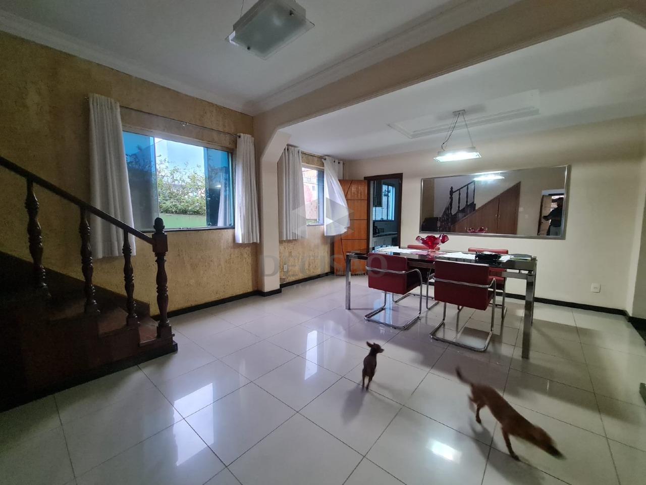 Casa à venda no Santa Tereza: 