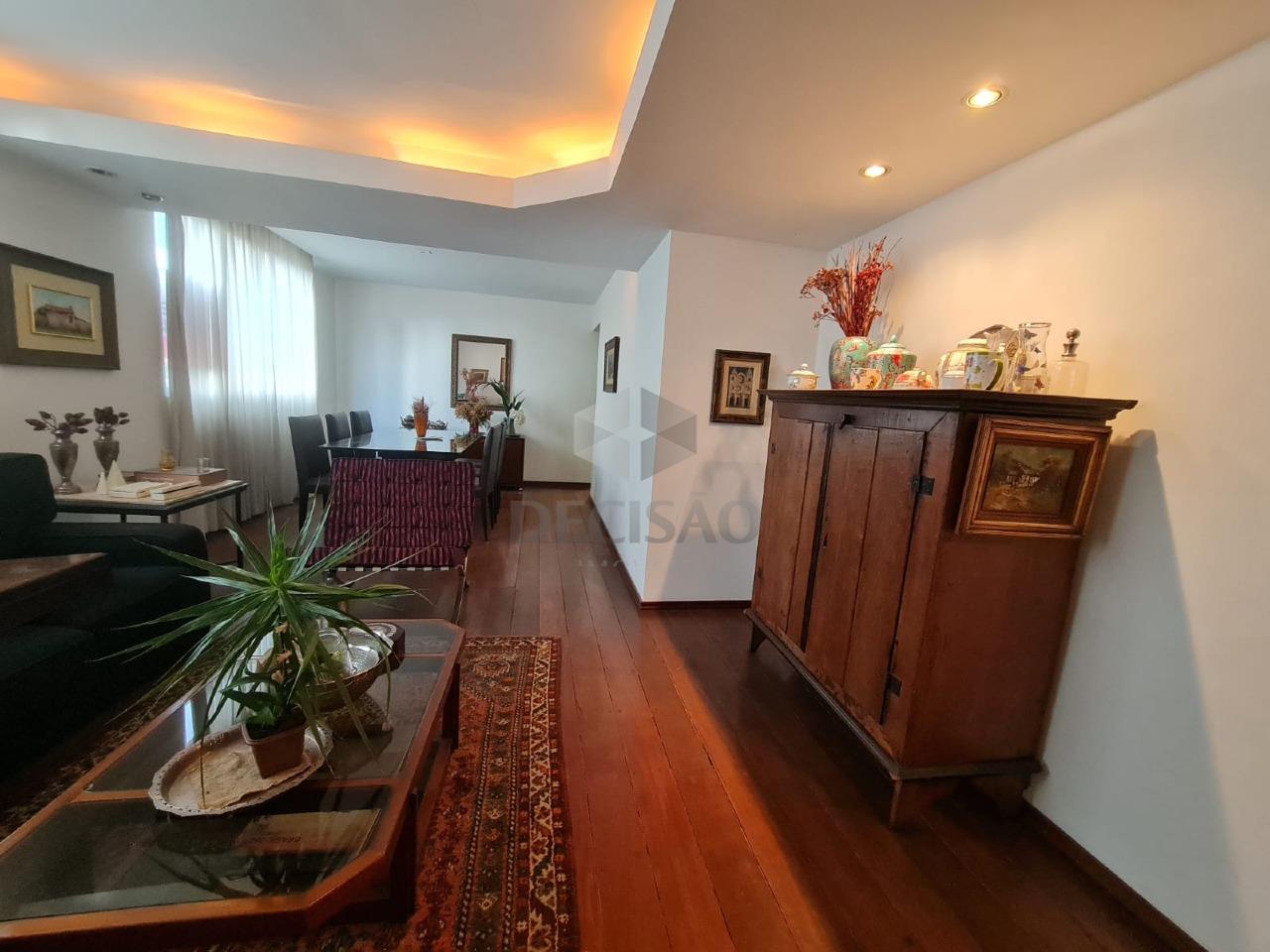 Área privativa à venda no Cruzeiro: 