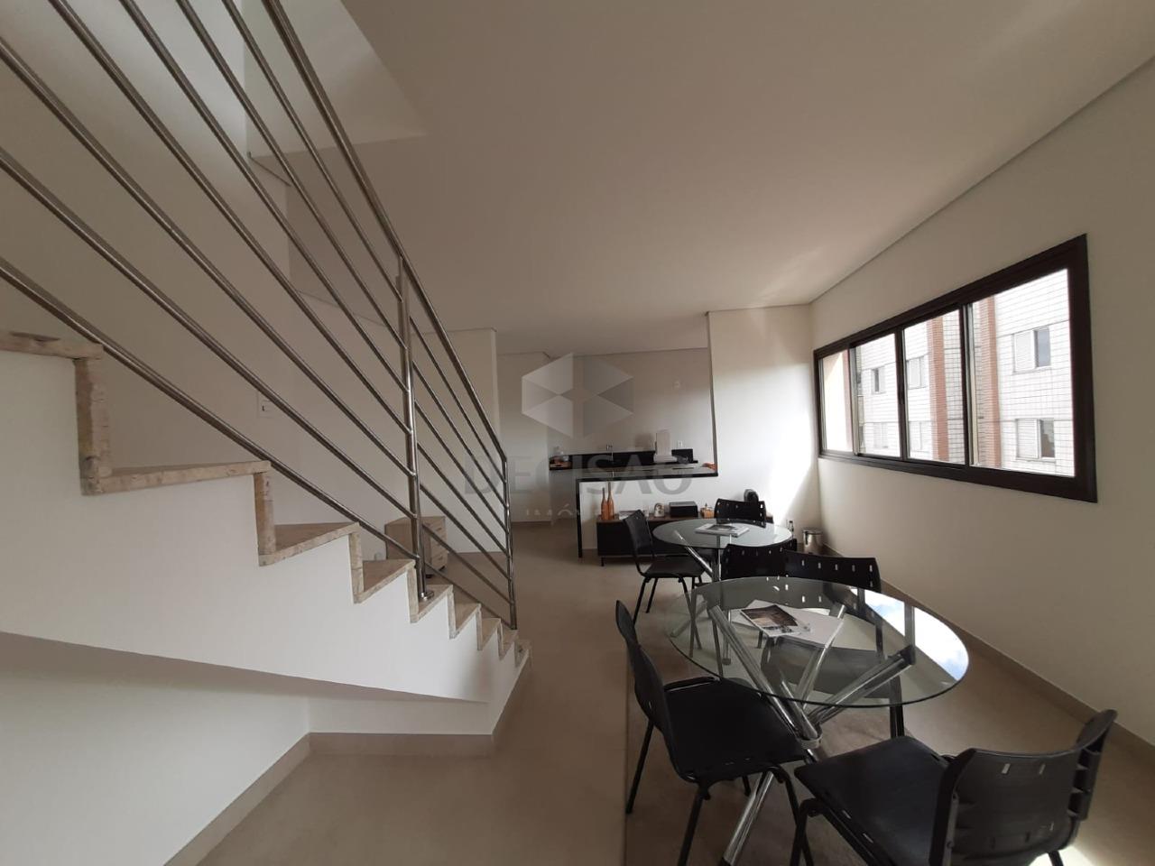 Cobertura à venda no Lourdes: 