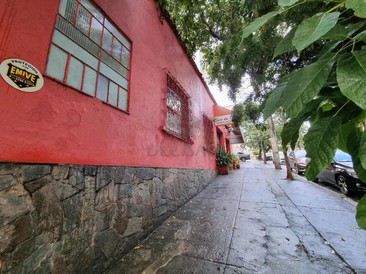 Casa à venda no Santa Efigênia: 