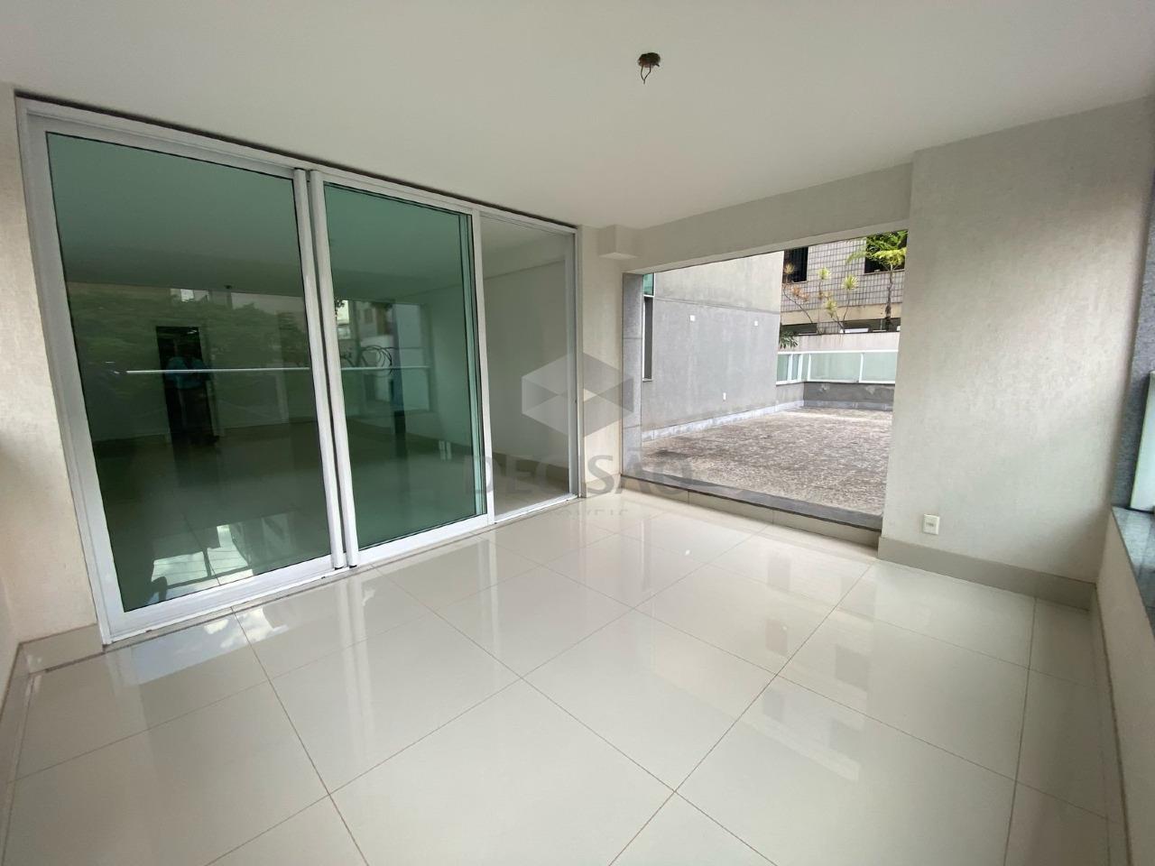 Apartamento 4 Quartos à venda no Cruzeiro: 