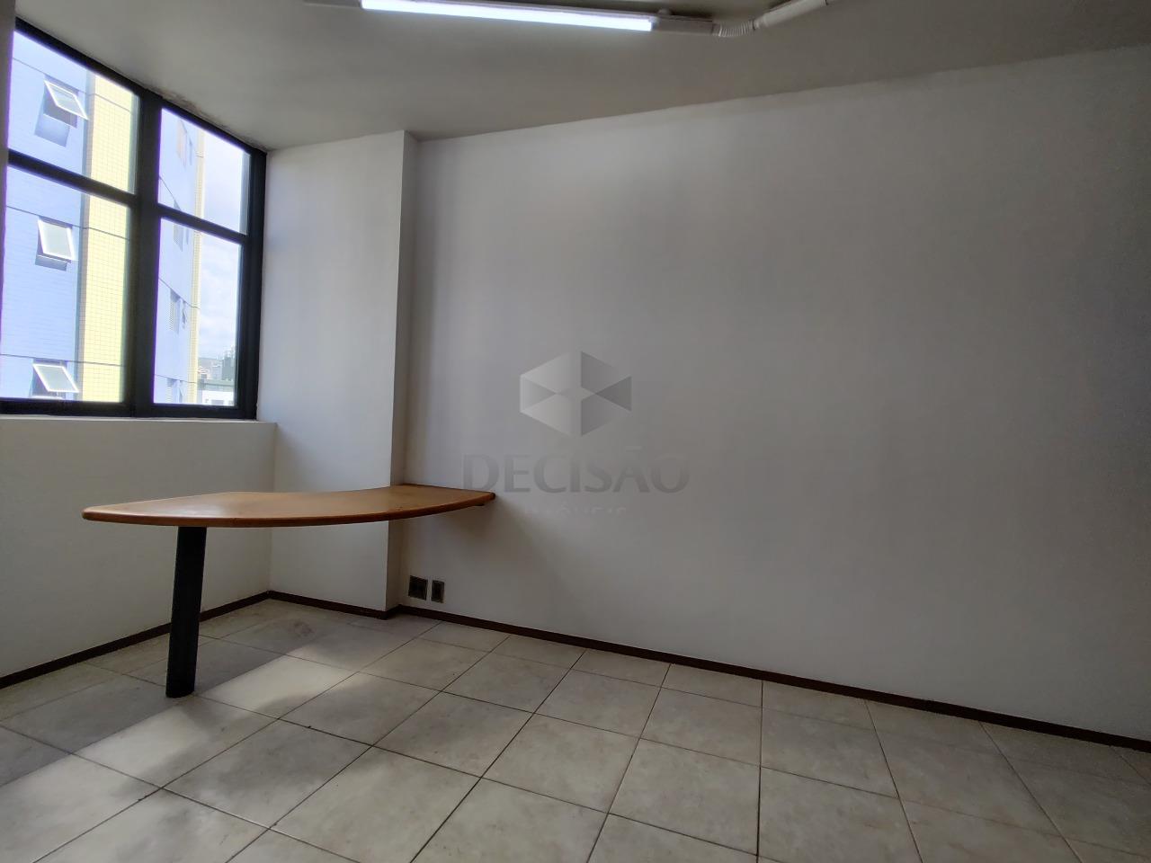 Sala à venda no Santa Efigênia: 