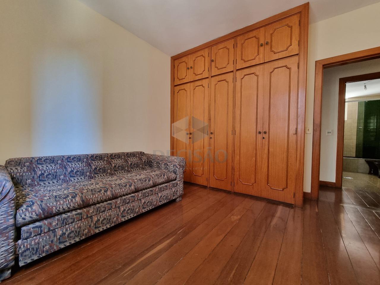 Cobertura à venda no Lourdes: 