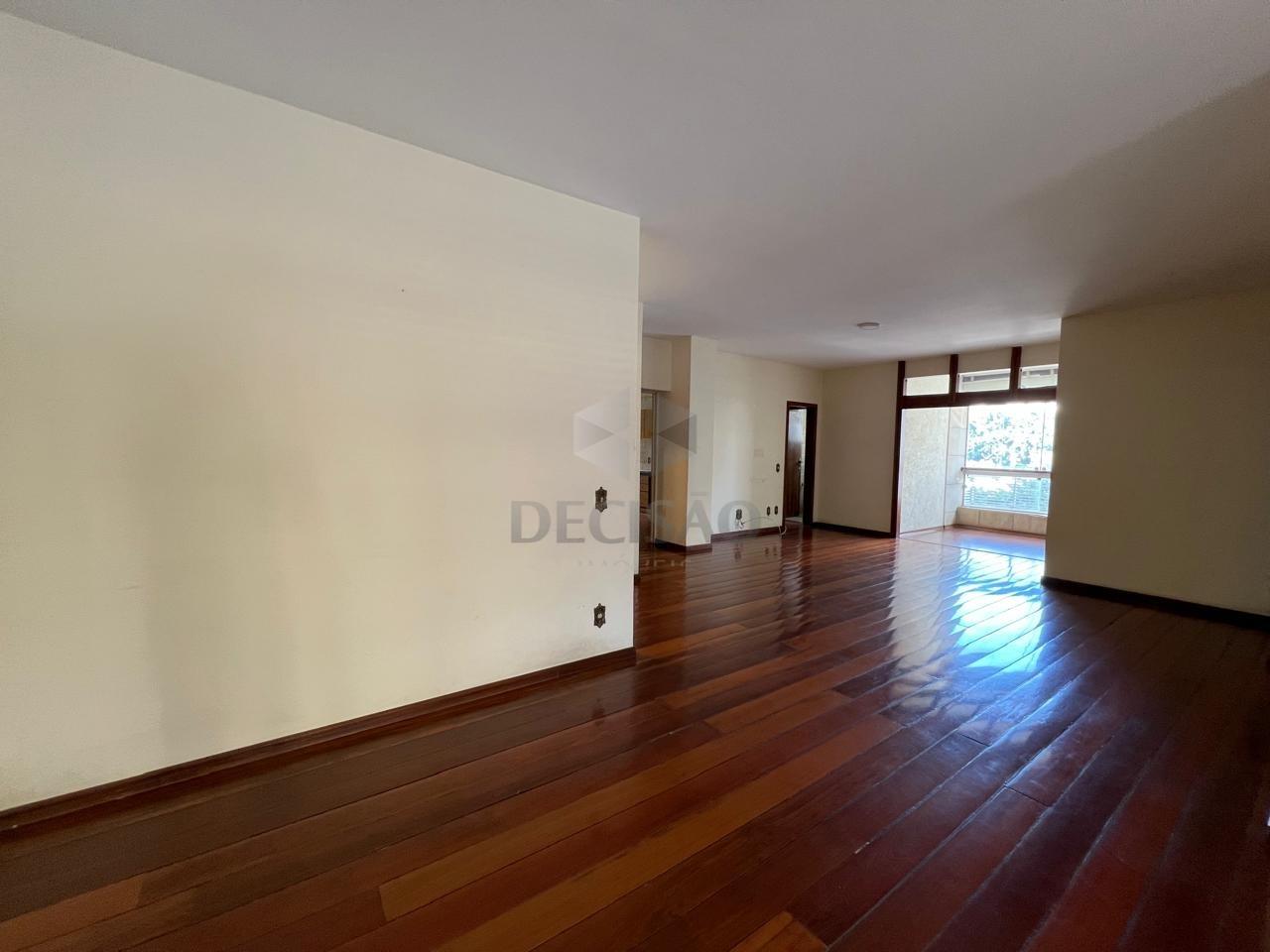 Apartamento 4 Quartos à venda no Savassi: 