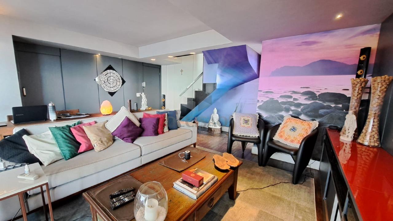 Cobertura à venda no Prado: 