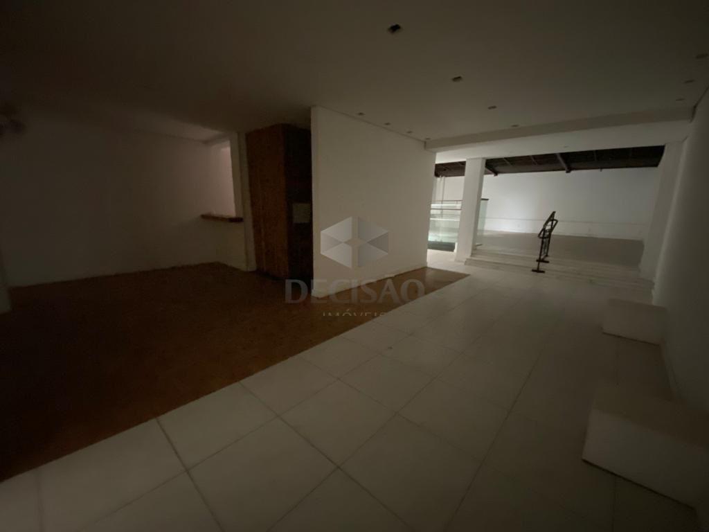 Casa à venda no Lourdes: 