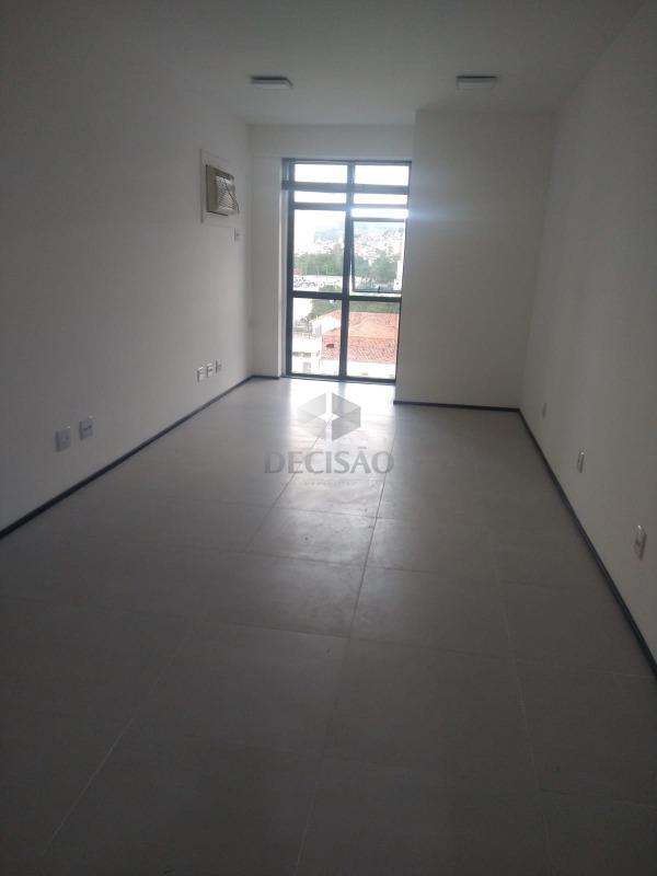 Sala à venda no Santa Efigênia: 