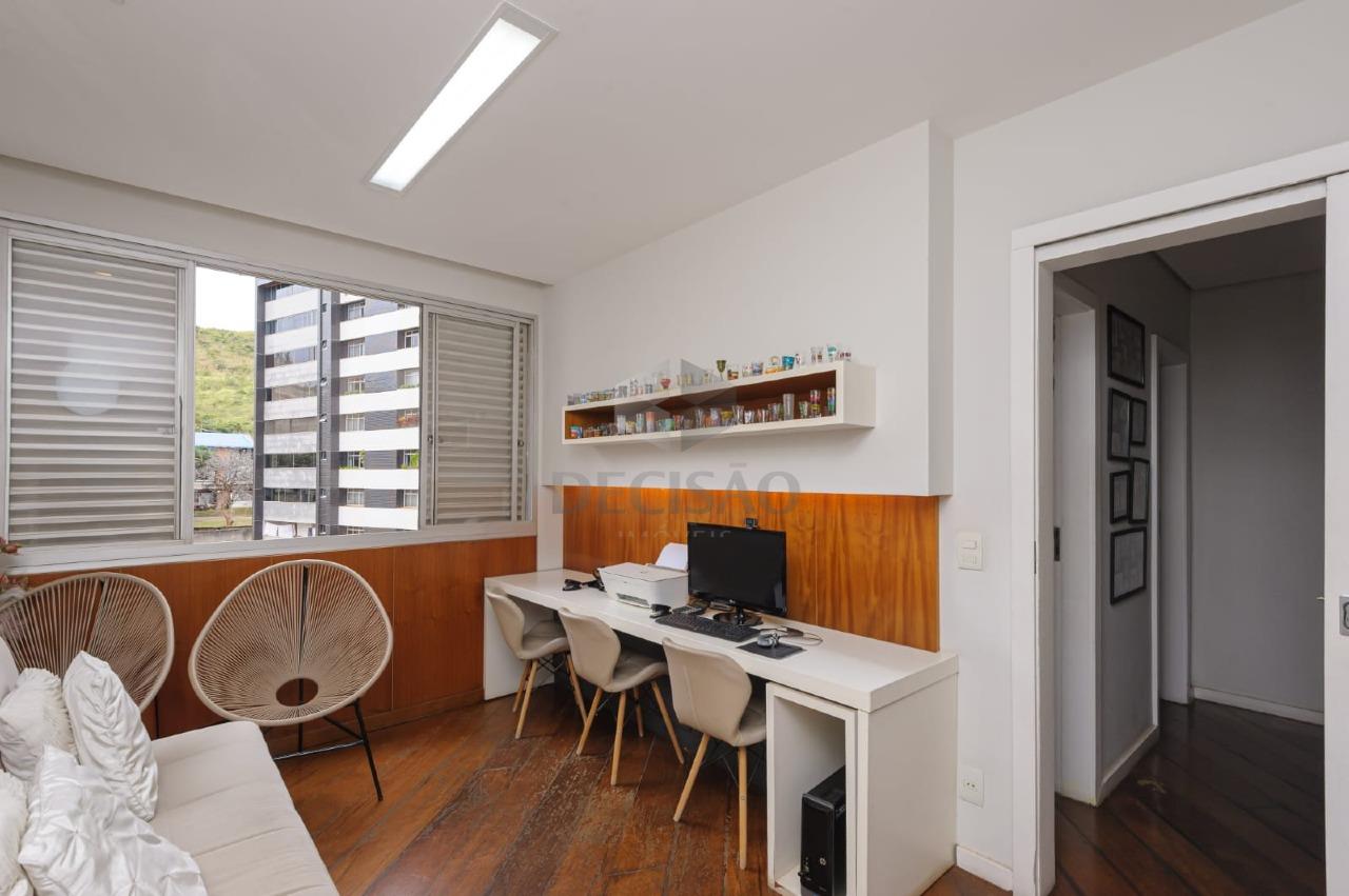 Apartamento 4 Quartos à venda no Sion: 