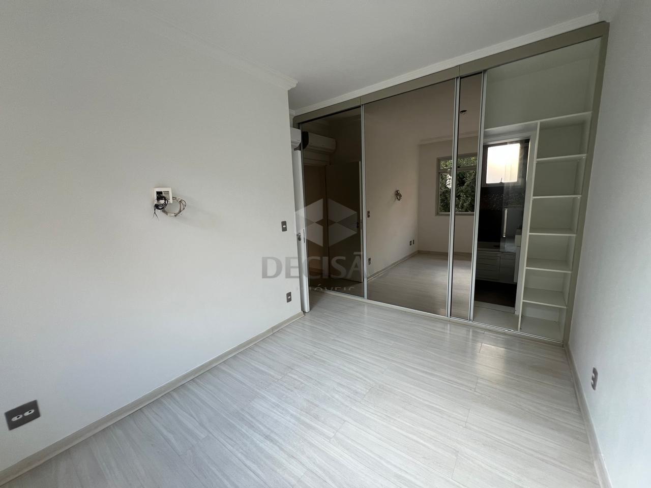 Apartamento 4 Quartos à venda no São Pedro: 