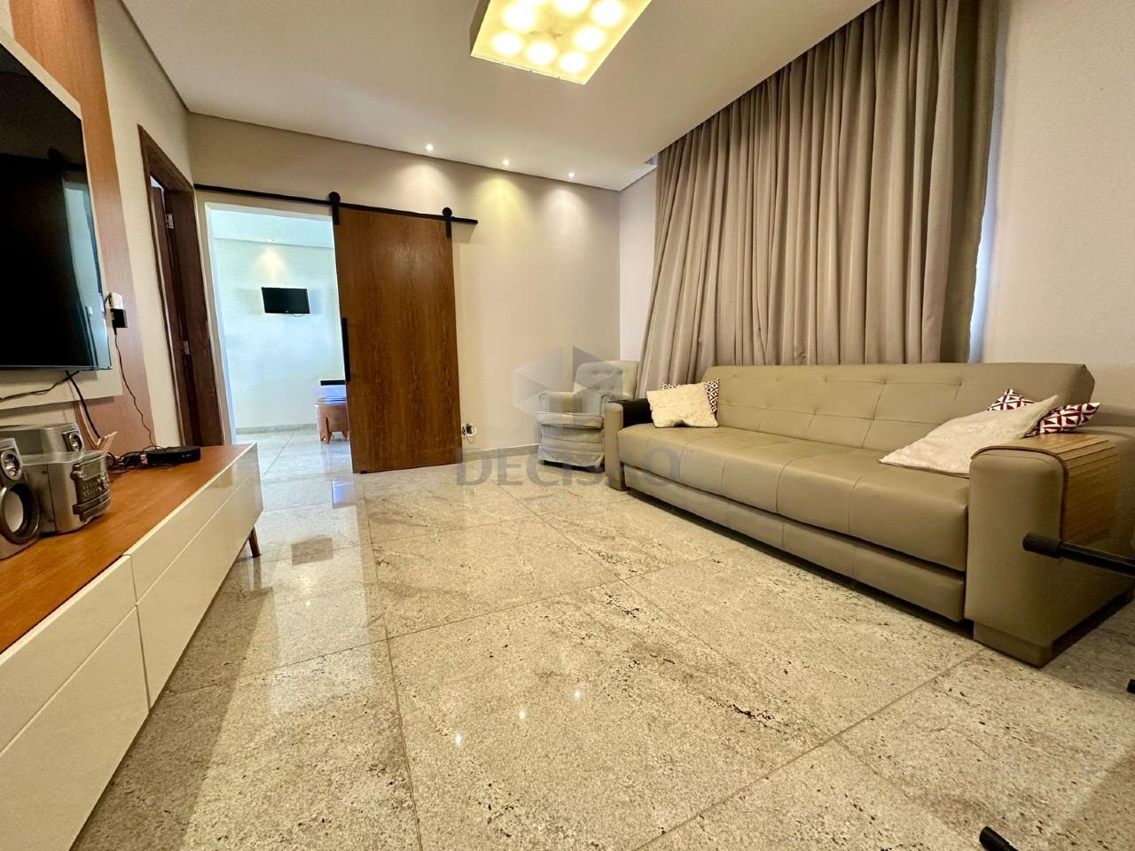 Apartamento 4 Quartos à venda no Santo Agostinho: 