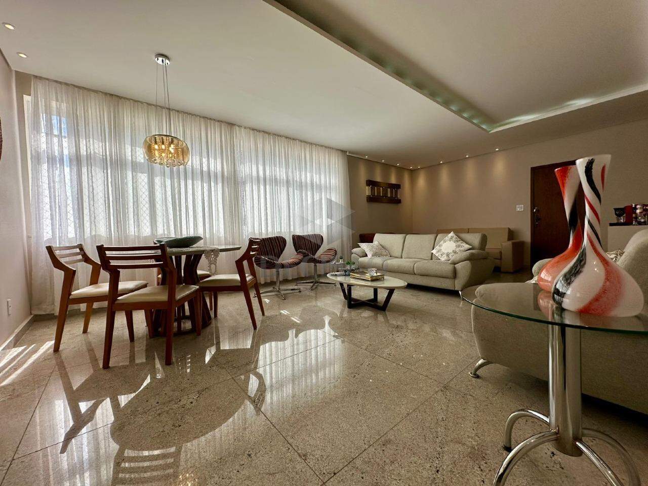 Apartamento 4 Quartos à venda no Santo Agostinho: 