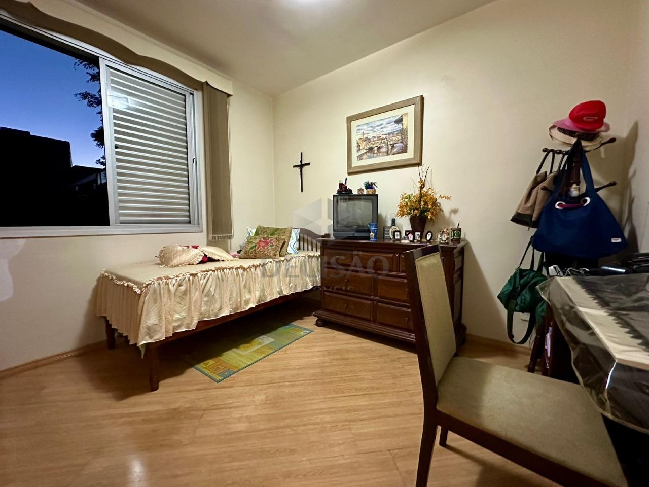 Apartamento 3 Quartos à venda no Carmo: 