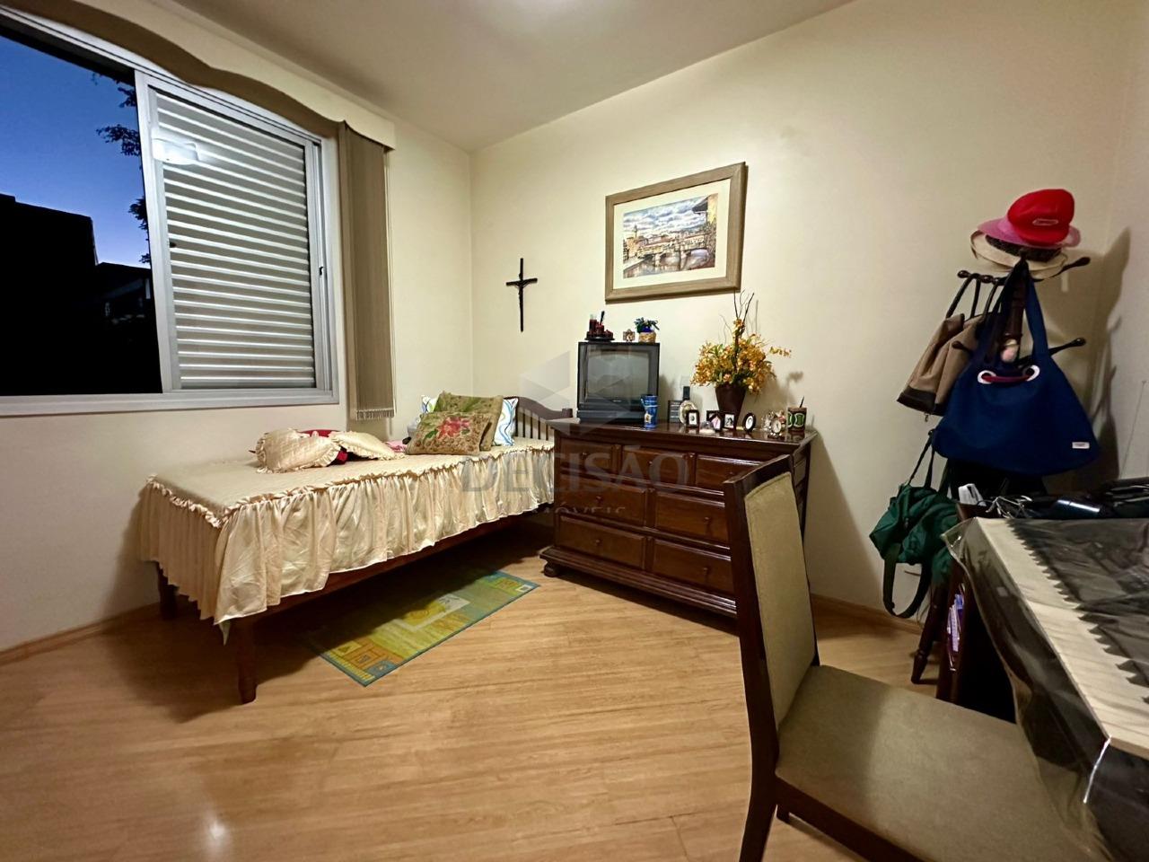 Apartamento 3 Quartos à venda no Carmo: 