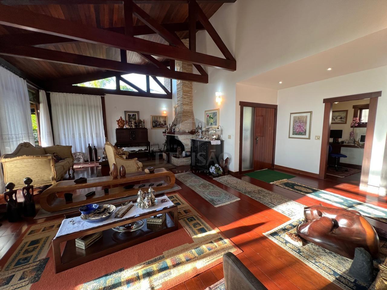 Casa à venda no Belvedere: 