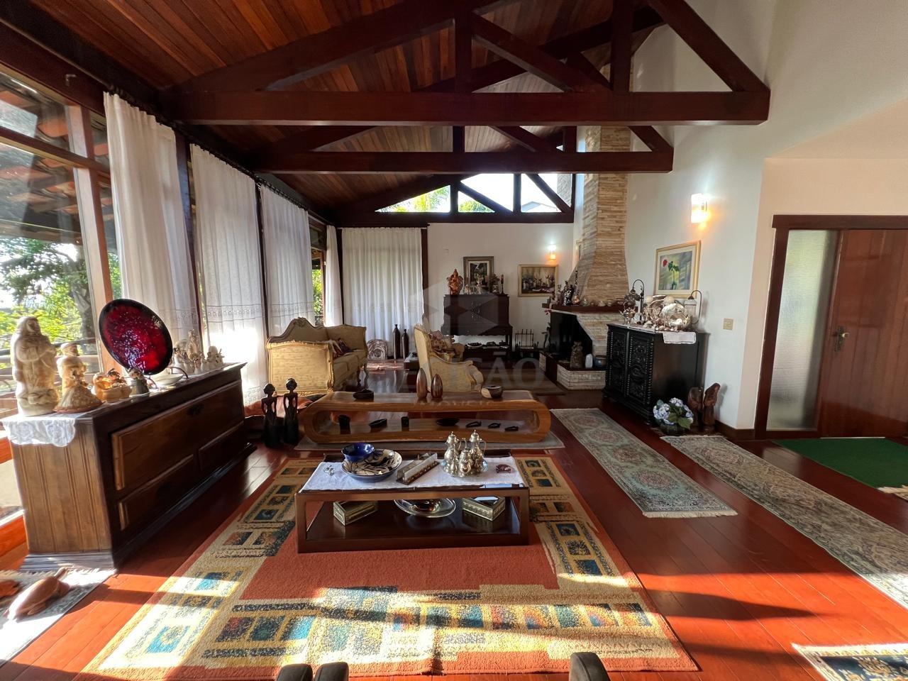 Casa à venda no Belvedere: 