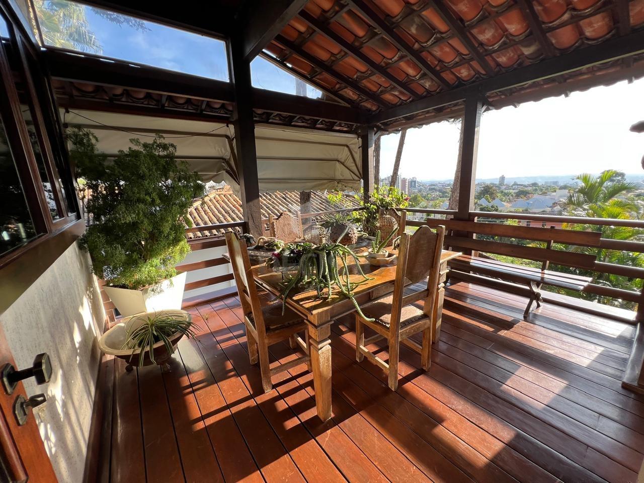 Casa à venda no Belvedere: 