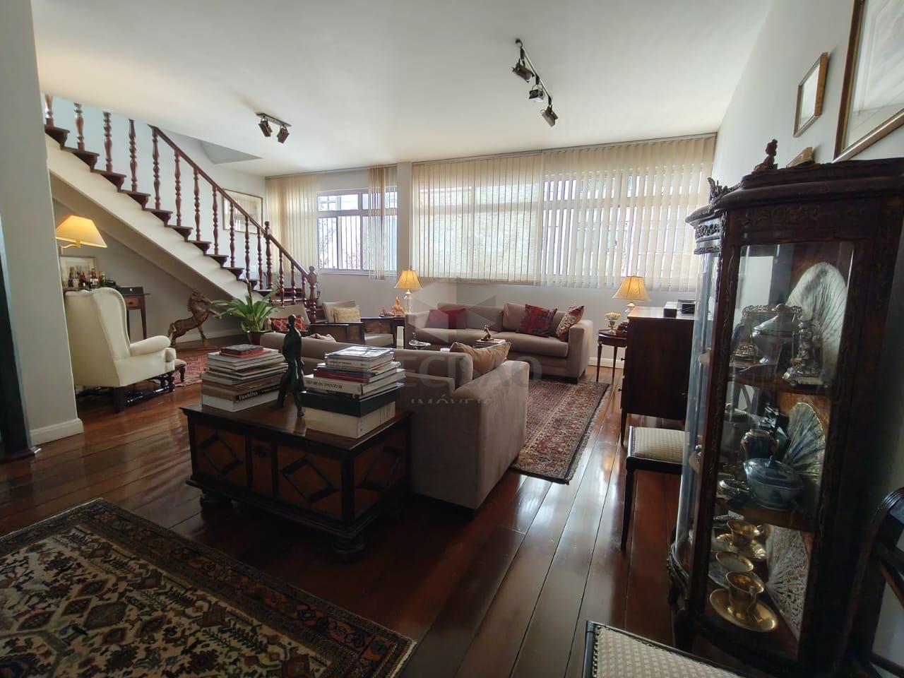 Cobertura à venda no Lourdes: 