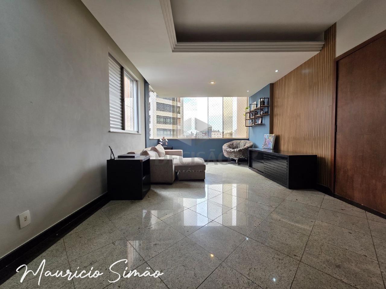 Cobertura à venda no Carmo: 