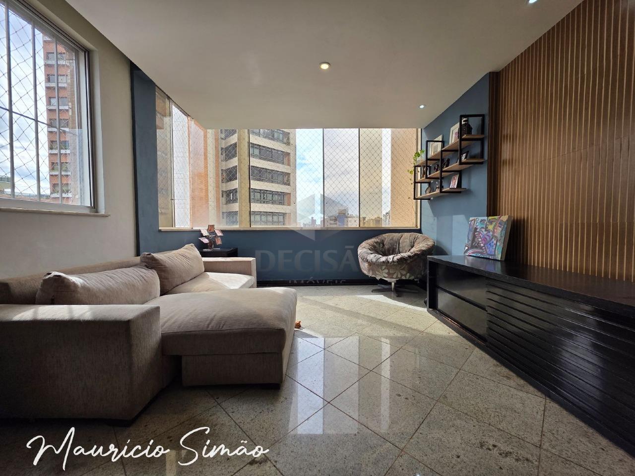 Cobertura à venda no Carmo: 