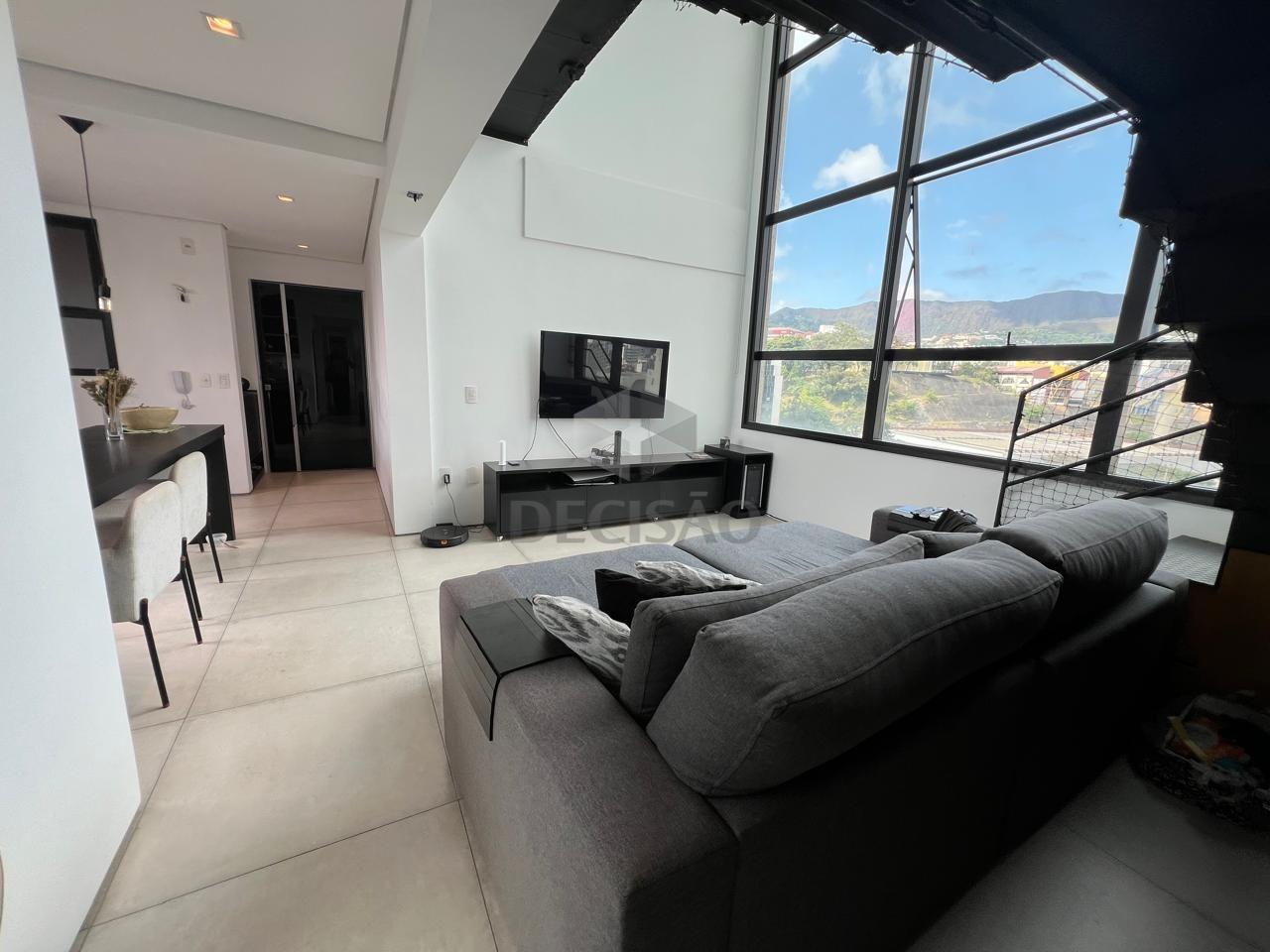 Cobertura à venda no Cruzeiro: 