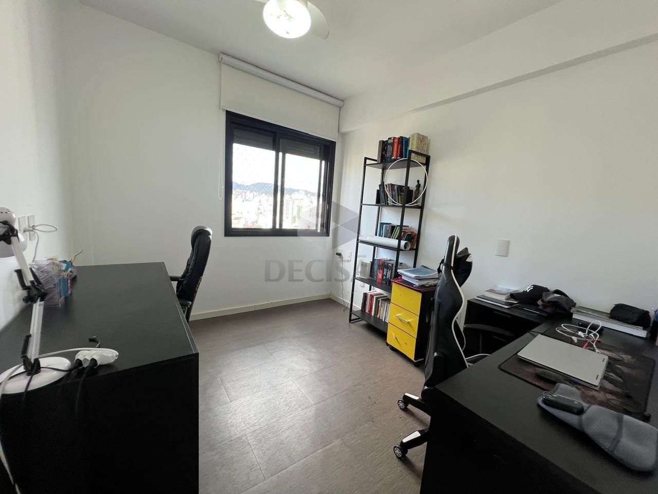 Cobertura à venda no Cruzeiro: 