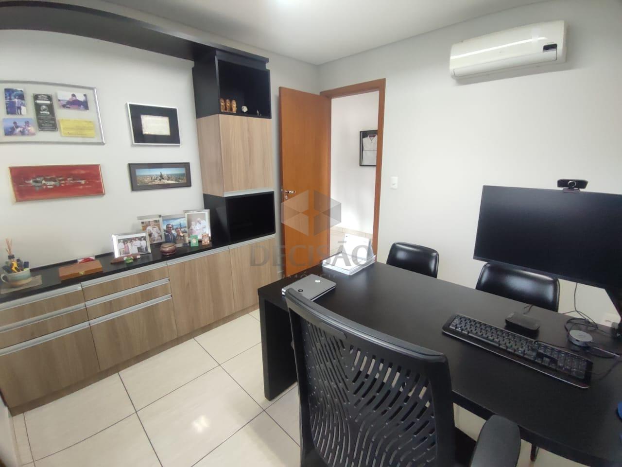 Sala à venda no Santa Efigênia: 