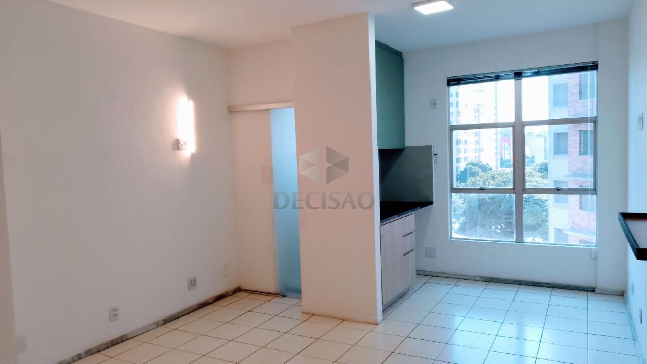 Sala à venda no Lourdes: 