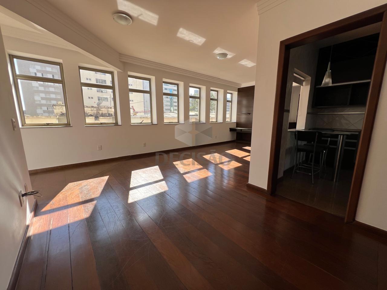 Apartamento 3 Quartos à venda no Funcionarios: 