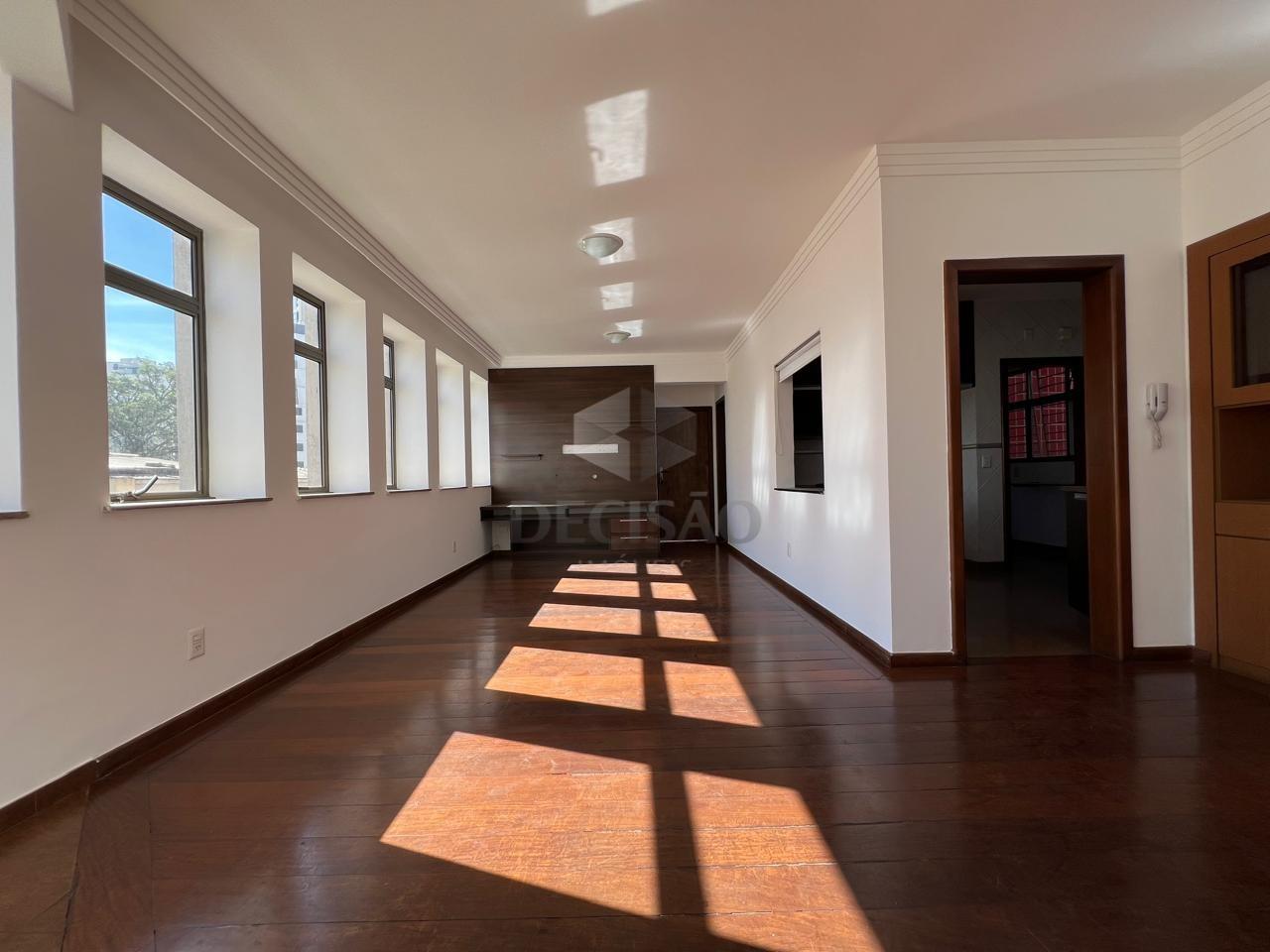 Apartamento 3 Quartos à venda no Funcionarios: 