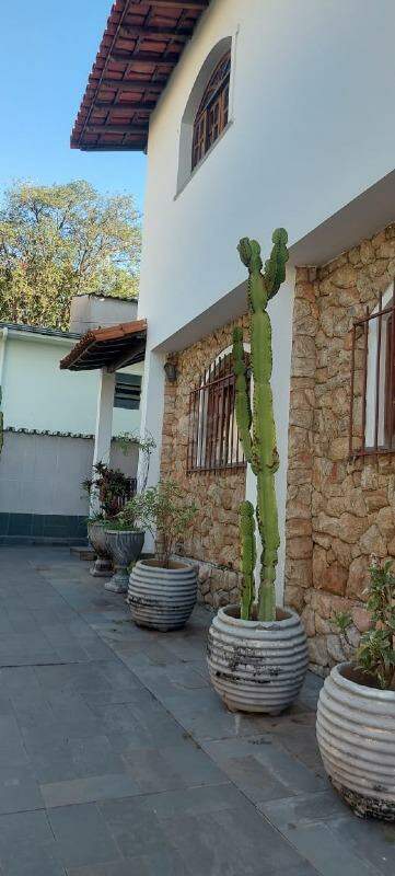 Casa à venda no Santa Tereza: 