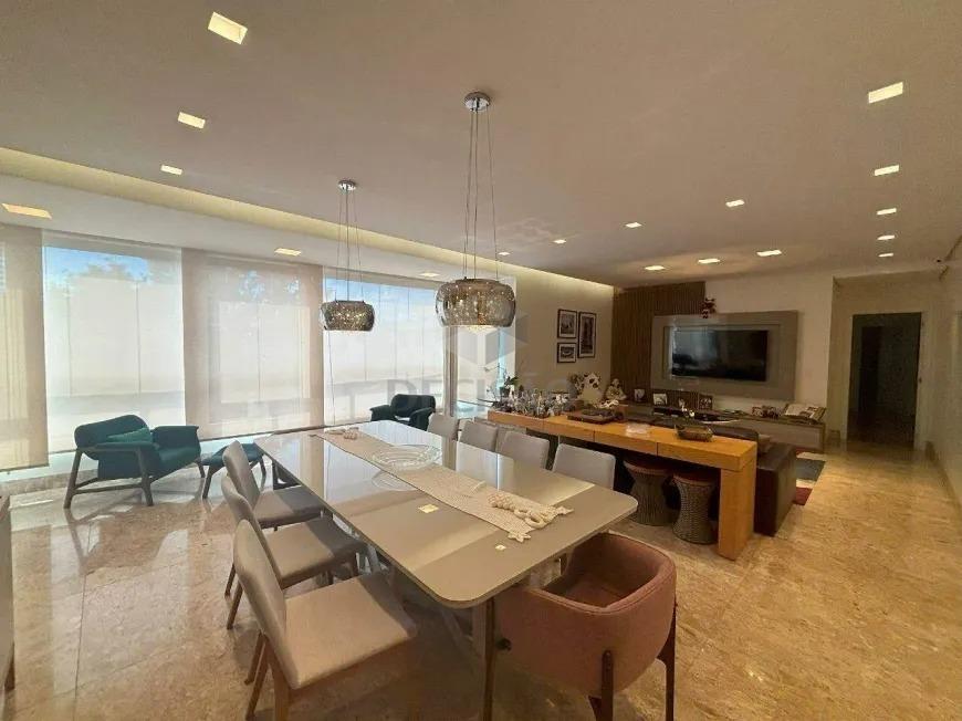 Apartamento 4 Quartos à venda no Santa Lucia: 