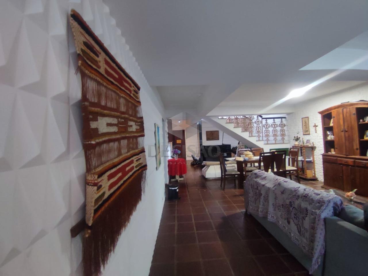 Casa à venda no Serra: 